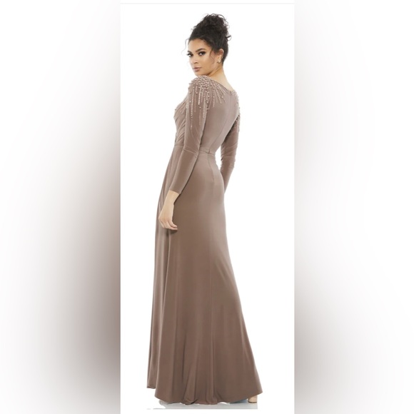 Mac Duggal Mocha FAUX WRAP JERSEY GOWN W/ EMBELLISHED ACCENTS Size 16 NWT - Picture 3 of 13